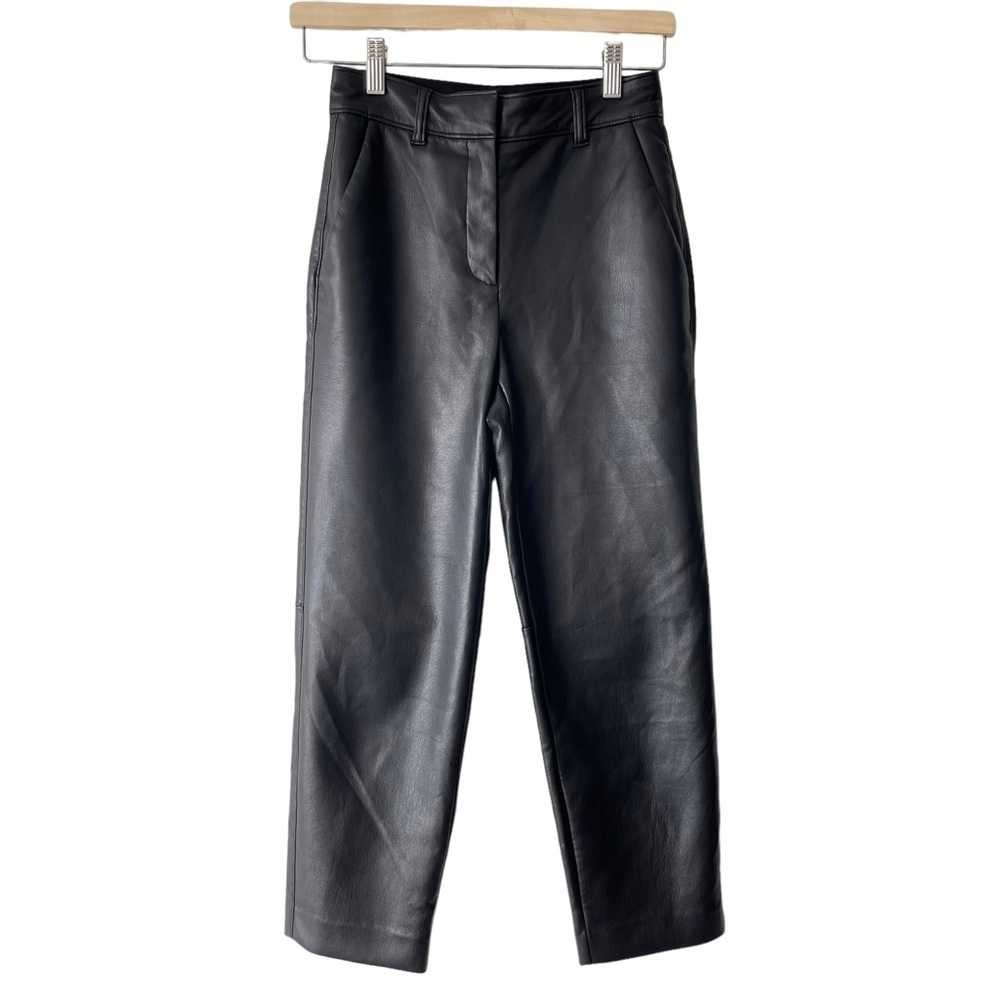 āSOLDā Aritzia Babaton Command Cropped Pant Black Vegan Leather pants size 00 - Picture 2 of 11